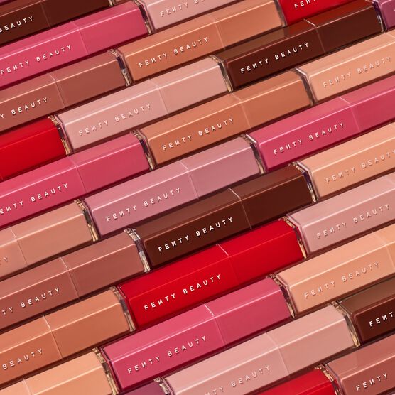 GLOSS BOMB GLOSS EM BAST�O 'FU$$Y